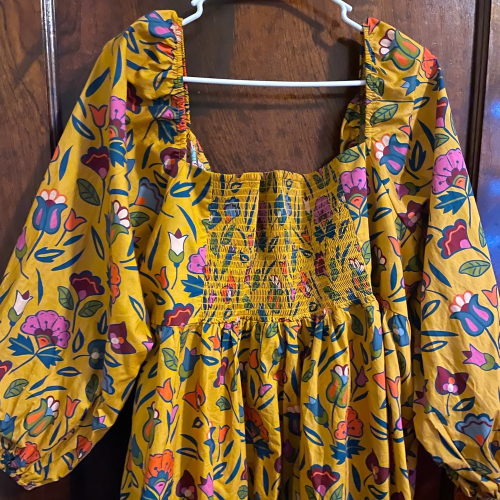 B. Yellowtail Dress 4x